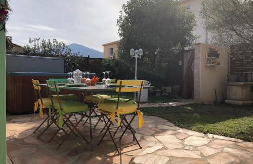 proche de Collioure maison au calme avec Spa - Foto 3