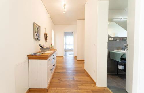 Ferienwohnung Anemone - 4 Zimmer mit Bergblick & Alpenflair - Foto 3