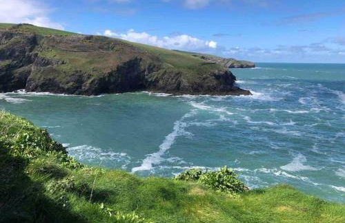 The Hayloft - New Dog friendly with garden and parking - Foto 23