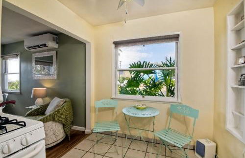 Walk To Beach - EV Charger - Outdoor Dining - 2BR - Foto 3