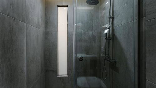 Andrew's Luxury Residence - Foto 5, Shower