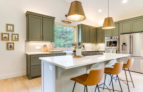 Riverfront Huntsville Cabin with Views and Kayaks! - Foto 3