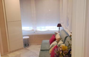 Marbella House - Photo 9