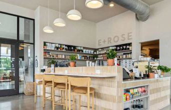 East Nash Condo for 4 with Public Rooftop Near DT - Foto 21