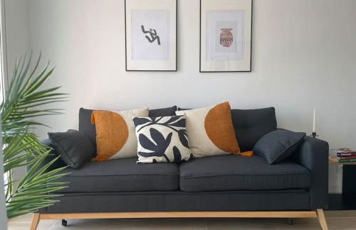 Jordi home 15 minutes to center by train - Foto 17