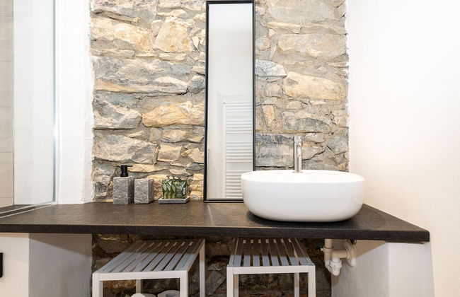 Luxury 2 in Como With 2 Bedrooms and 2 Bathrooms - Photo 31