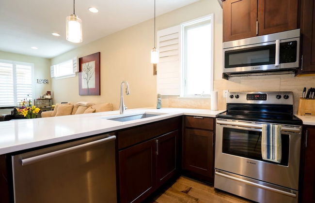 The Ladley Luxury Lifestyle Walk to Mile High - Foto 23