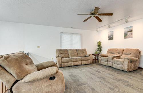 Woodburn Group Getaway Endless On-Site Fun! - Foto 18