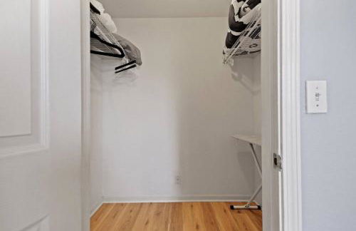 Spacious 4 Bed Great for Commuting Dogs Ok - Foto 18