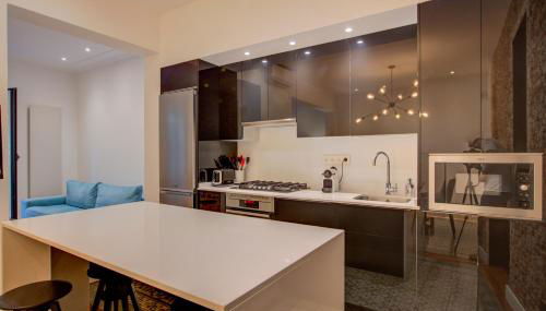 Luxury Rooms Madrid Center Duplex - Photo 4