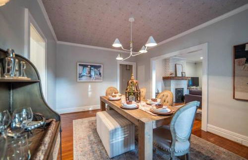 Elizabeth Bungalow, Fenced Yard, Fireplaces, Grill - Foto 21