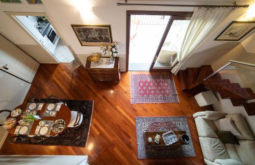 ROMANTIC LAKE VIEW HOUSE - Foto 9