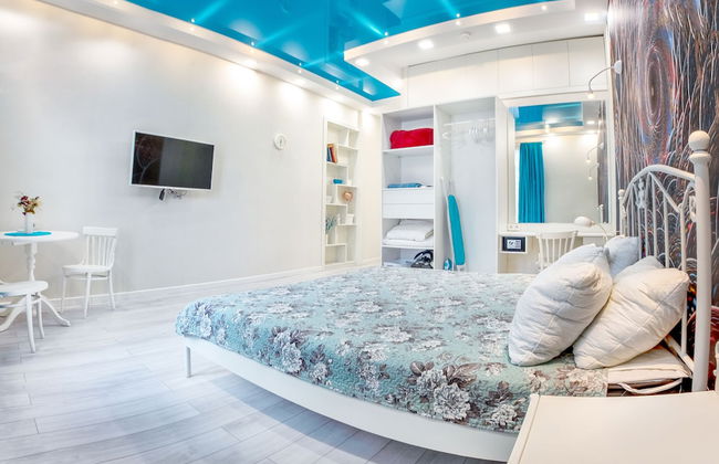 H&B apartments St. Petersburg - Photo 9