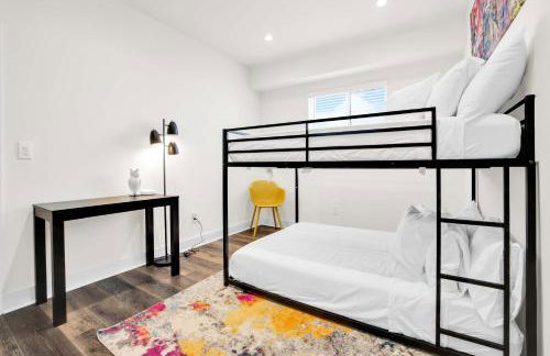 Spectacular Rooftop View House - Foto 17