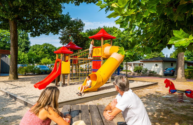 6 bedroom House in Susteren with swimming pool and terrace - Photo 22