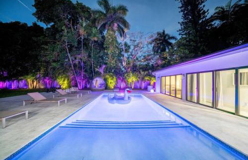 Luxury Villa Azure with Heated Pool 20 minutes to Beach - Foto 7