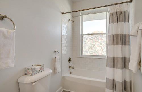 Less Than 1 Mi to Boat Ramp Coastal Virginia Hideaway - Foto 17