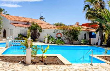Villa Océano with private heated pool, aircon and Seaview - Photo 1