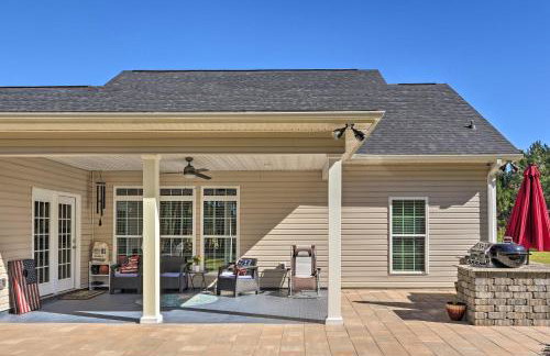 Bright Hopkins Home with Game Room and Fire Pit! - Foto 37