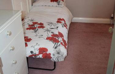 Great base for a Yorkshire adventure - Photo 26