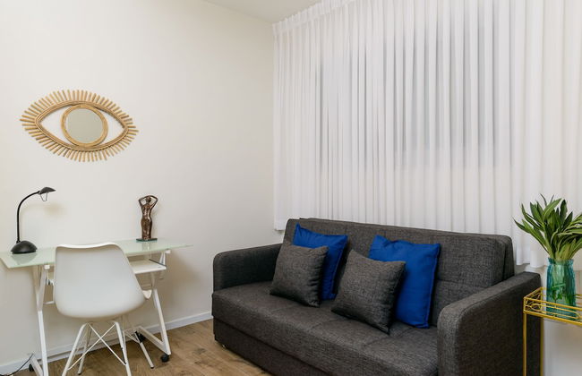 Design & Veranda next to Mahane Yehuda Market by FeelHome - Foto 22