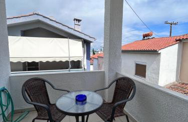 Maria's maisonette Nea Iraklitsa - Photo 24