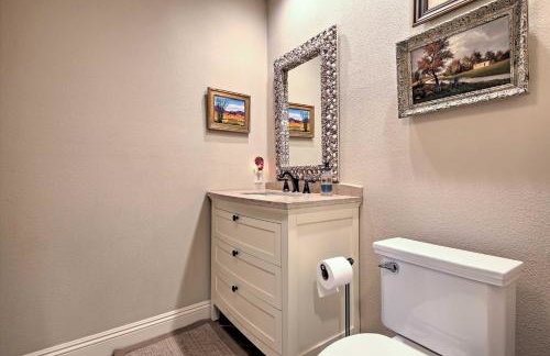 Mtn-View Rancho Mirage Condo w/ Lakefront Patio - Foto 13