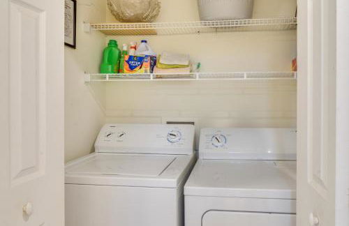 The Eagles Nest at Alpine Cabin with Fireplace! - Foto 30