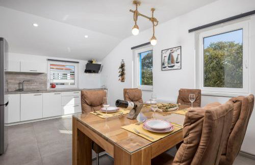 Apartments Villa Padrone with pool - perfect for families! - Photo 6