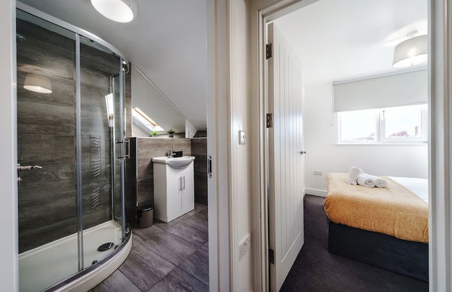 Whitchurch 2 Bedroom Flat near Hospital - Foto 24