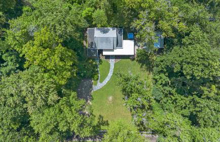 Whispering Arbor by Juniper Holiday + Home - Foto 35