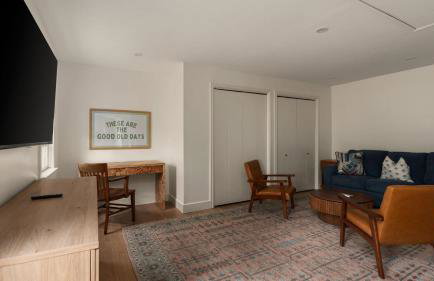 Southern Charm off The Square Sleeps 10 Firepit - Foto 21