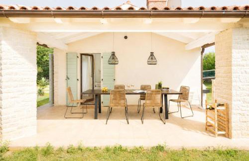 Private 9000qm Estate Villa with Pool and Yacuzzi and Sauna absolute Privacy near Fazana - Foto 22
