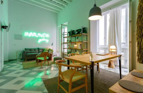 The QUEEN's Designer Apartment by Cadiz4Rentals - Foto 8