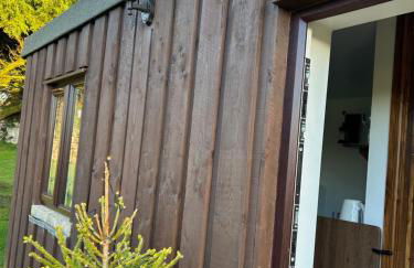 Thors Cave Cabin, Peak District - Photo 27