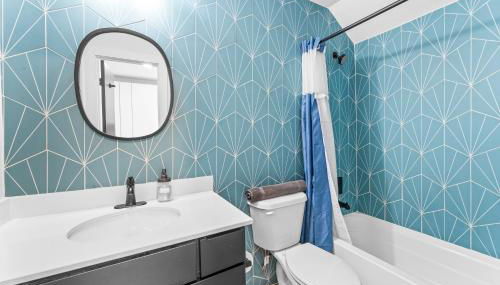 Prime SoCo boutique studios with laundry WiFi 7 Min to DT - Foto 3