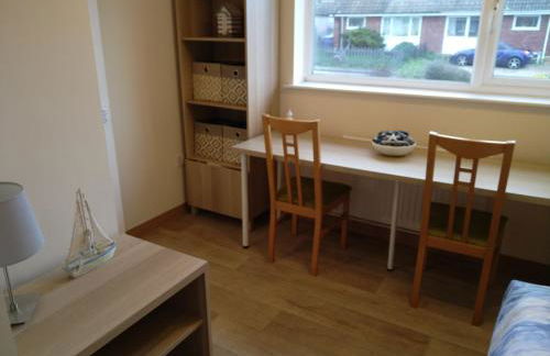 Beautiful 3-Bed Bungalow Kessingland rural retreat - Photo 12