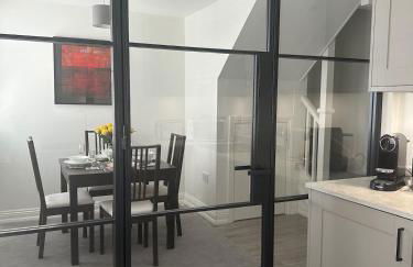 House by the Sea, Worthing - Foto 8