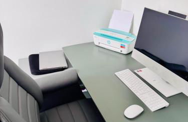 The Grand 4-Bed Ebbsfleet Home - Big Garden & Parking Space, Near Bluewater - Foto 47