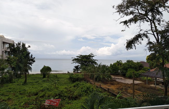 White House Mountian Beach Resort - Photo 24