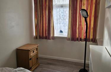 Orpington North Townhouse - Photo 19