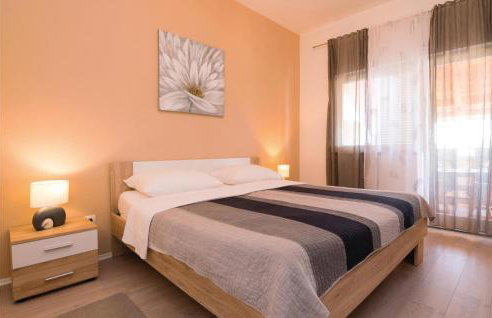 Five-Bedroom Holiday Home In Gorica - Foto 36