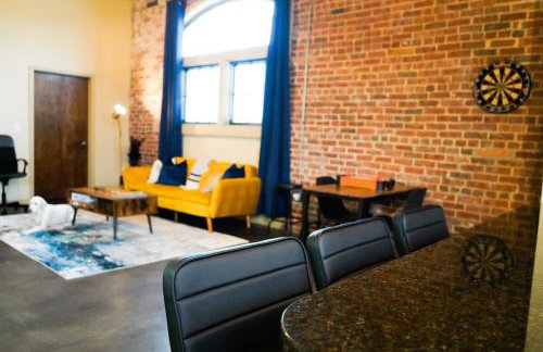 Industrial Escape 2bd 2bath - Photo 52