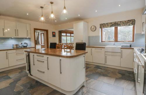 Ty-Gan Dderwen - Foto 15