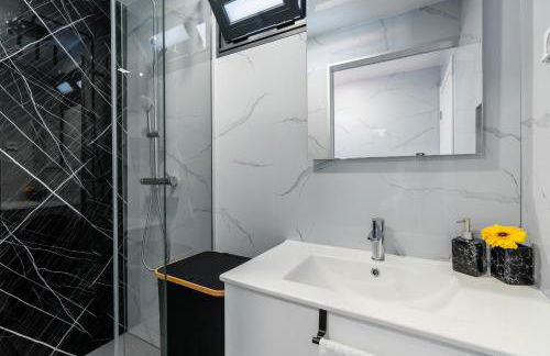 Casa do Paulinhos - Vista Panorâmica, Natureza, Wi-Fi Rápido - Photo 9