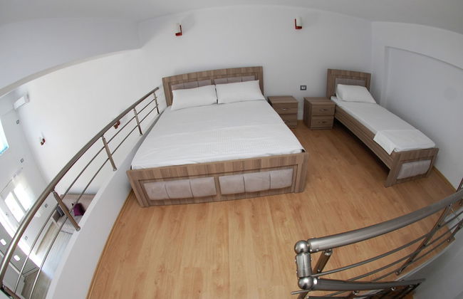 Bebi Apartments - Photo 4