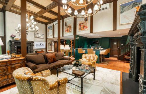 Lodge at Vail Condominiums - Photo 16