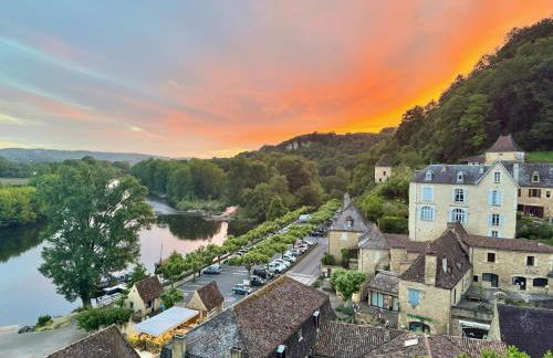 New Listing! Maison Delluc with Spectacular Vistas - Foto 41