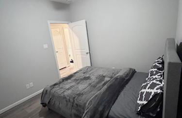 Stunning 3BR Home Near Downtown Houston - Sleeps 8 - Foto 56