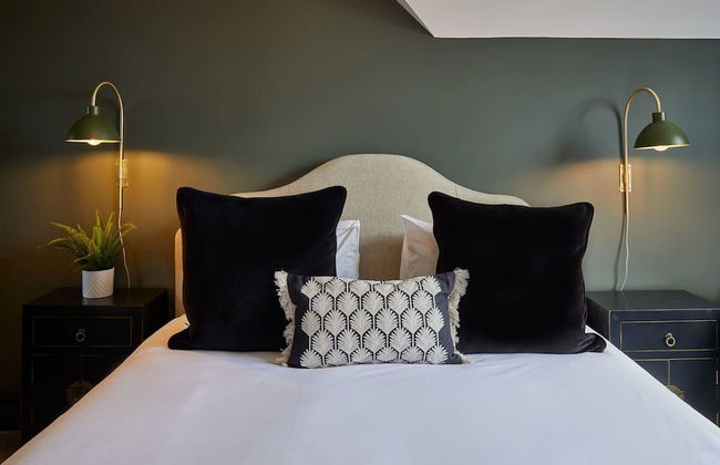 Host Stay Raven House - Photo 25